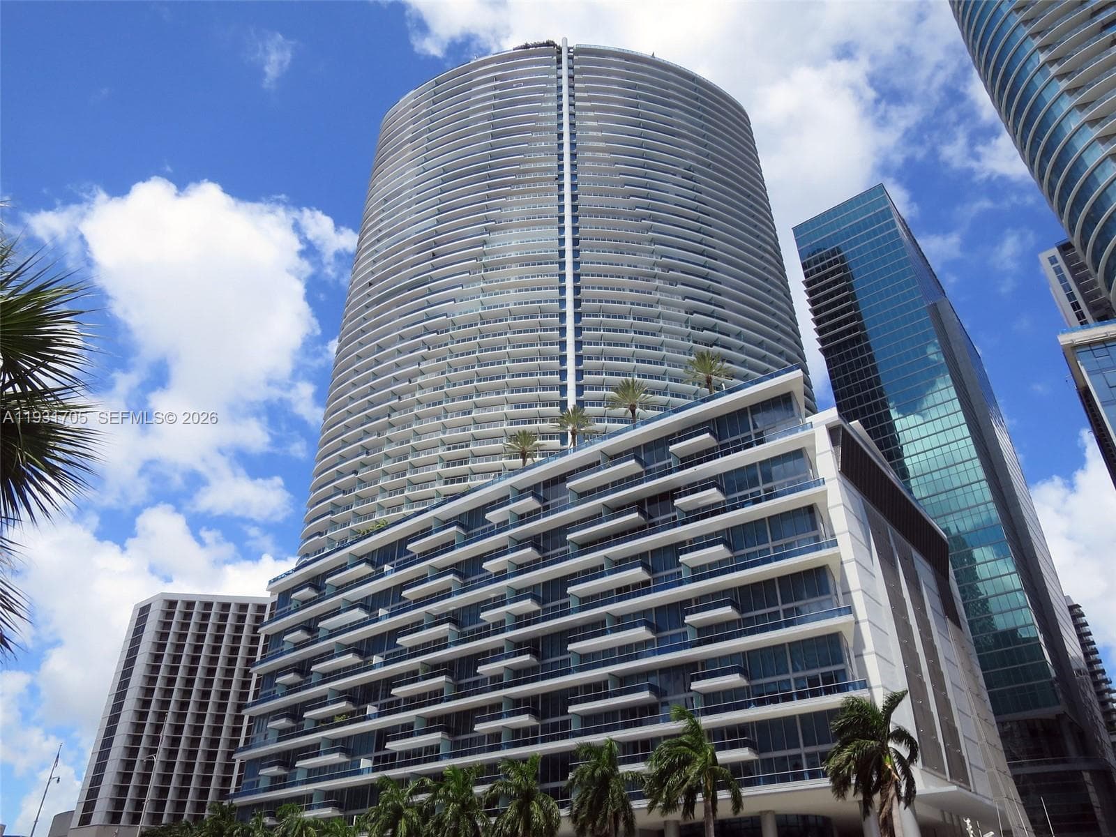200 Biscayne Boulevard Way # 309, Miami FL 33131 — 28