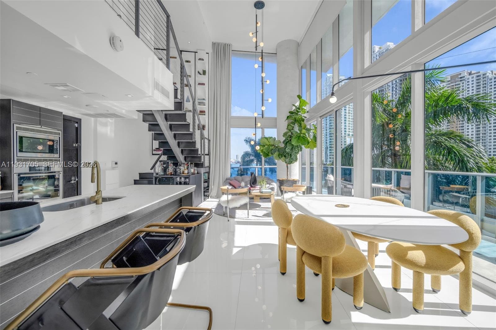 200 Biscayne Boulevard Way # 309, Miami FL 33131 — 11