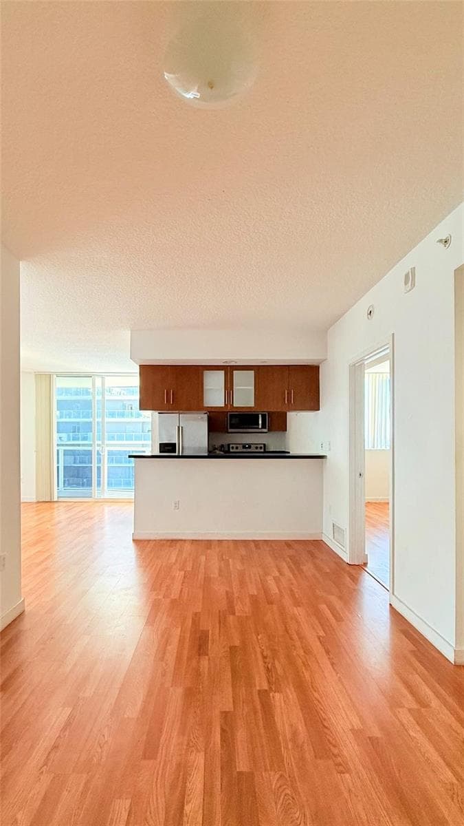 601 NE 23rd Street # 902, Miami FL 33137 — 2