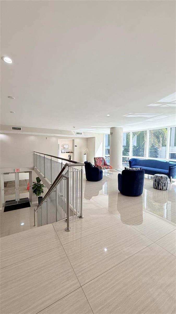 601 NE 23rd Street # 902, Miami FL 33137 — 43