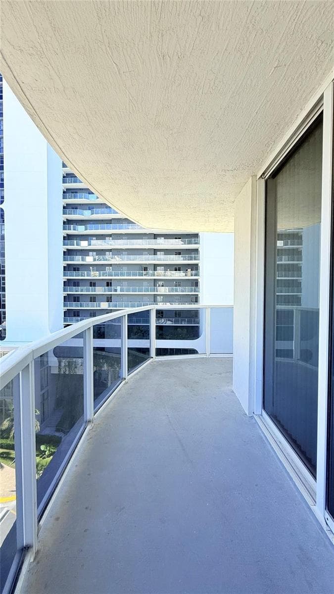 601 NE 23rd Street # 902, Miami FL 33137 — 16