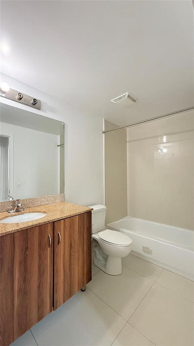 601 NE 23rd Street # 902, Miami FL 33137 — 32