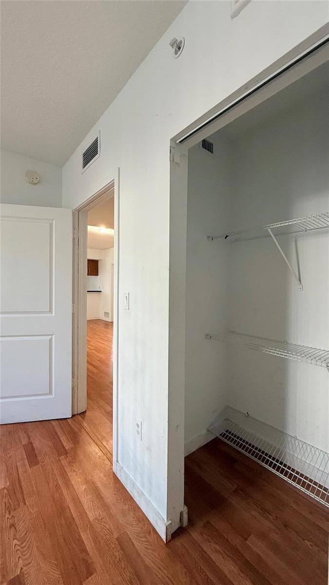 601 NE 23rd Street # 902, Miami FL 33137 — 30