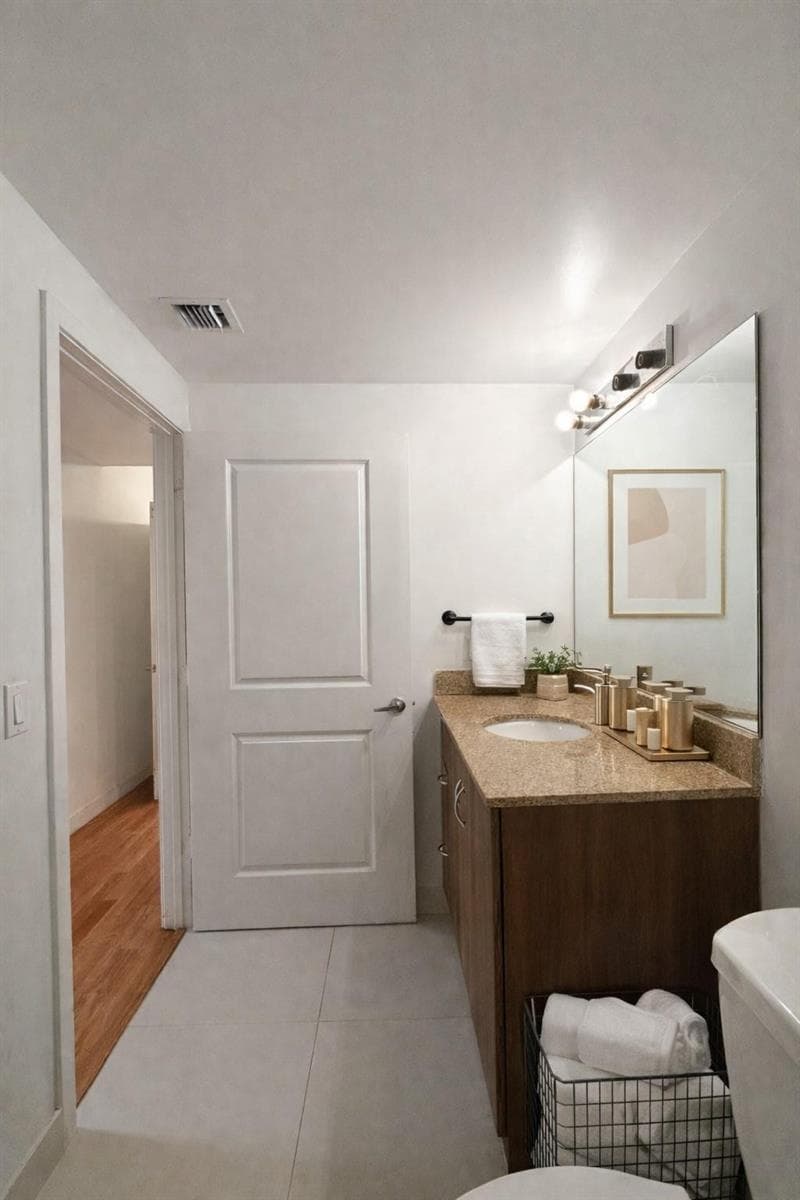 601 NE 23rd Street # 902, Miami FL 33137 — 55