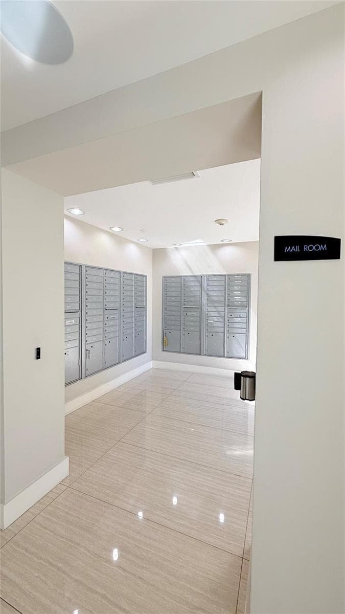 601 NE 23rd Street # 902, Miami FL 33137 — 48