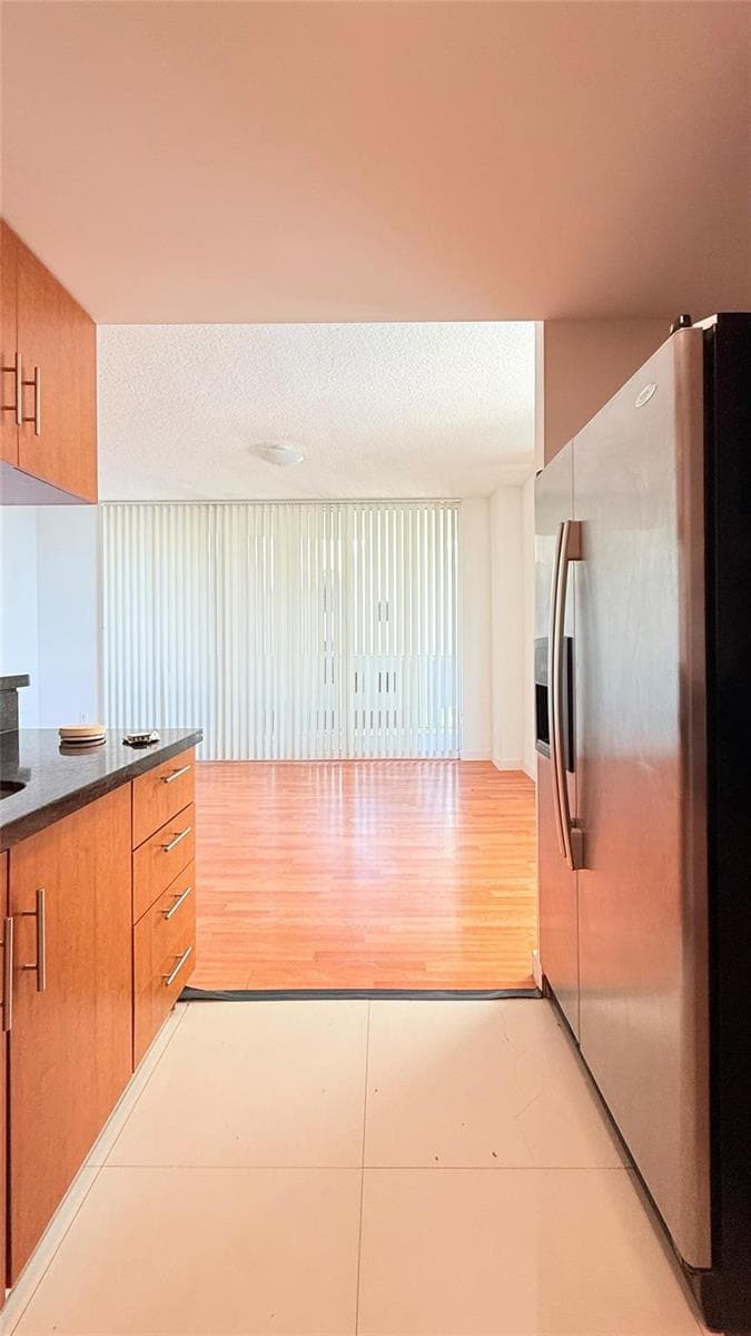601 NE 23rd Street # 902, Miami FL 33137 — 11
