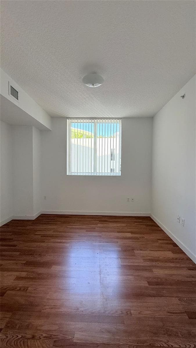 601 NE 23rd Street # 902, Miami FL 33137 — 35