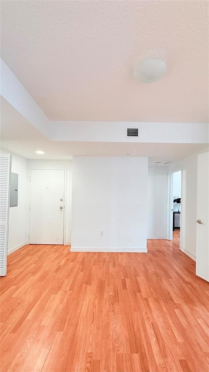 601 NE 23rd Street # 902, Miami FL 33137 — 8