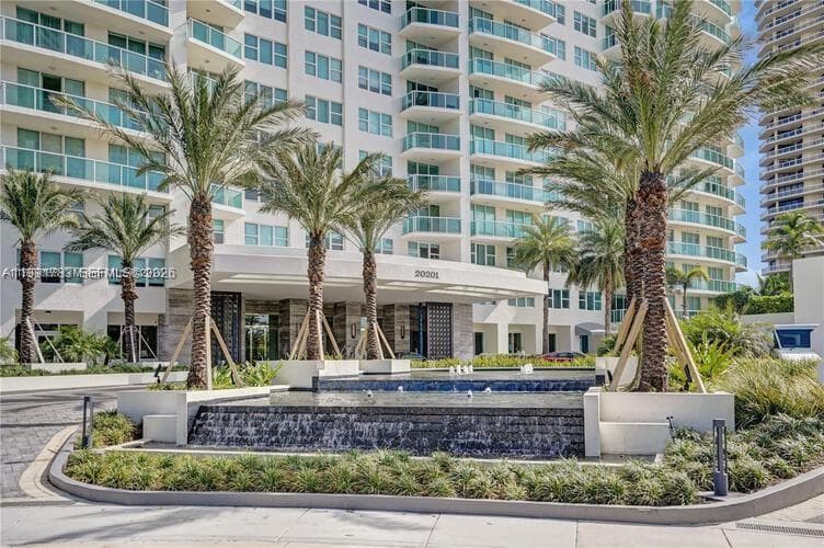 20201 E Country Club Dr # 903, Aventura FL 33180 — 2