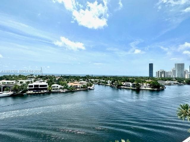 20201 E Country Club Dr # 903, Aventura FL 33180 — 53