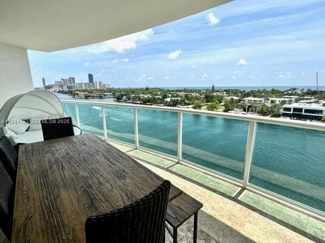 20201 E Country Club Dr # 903, Aventura FL 33180 — 26