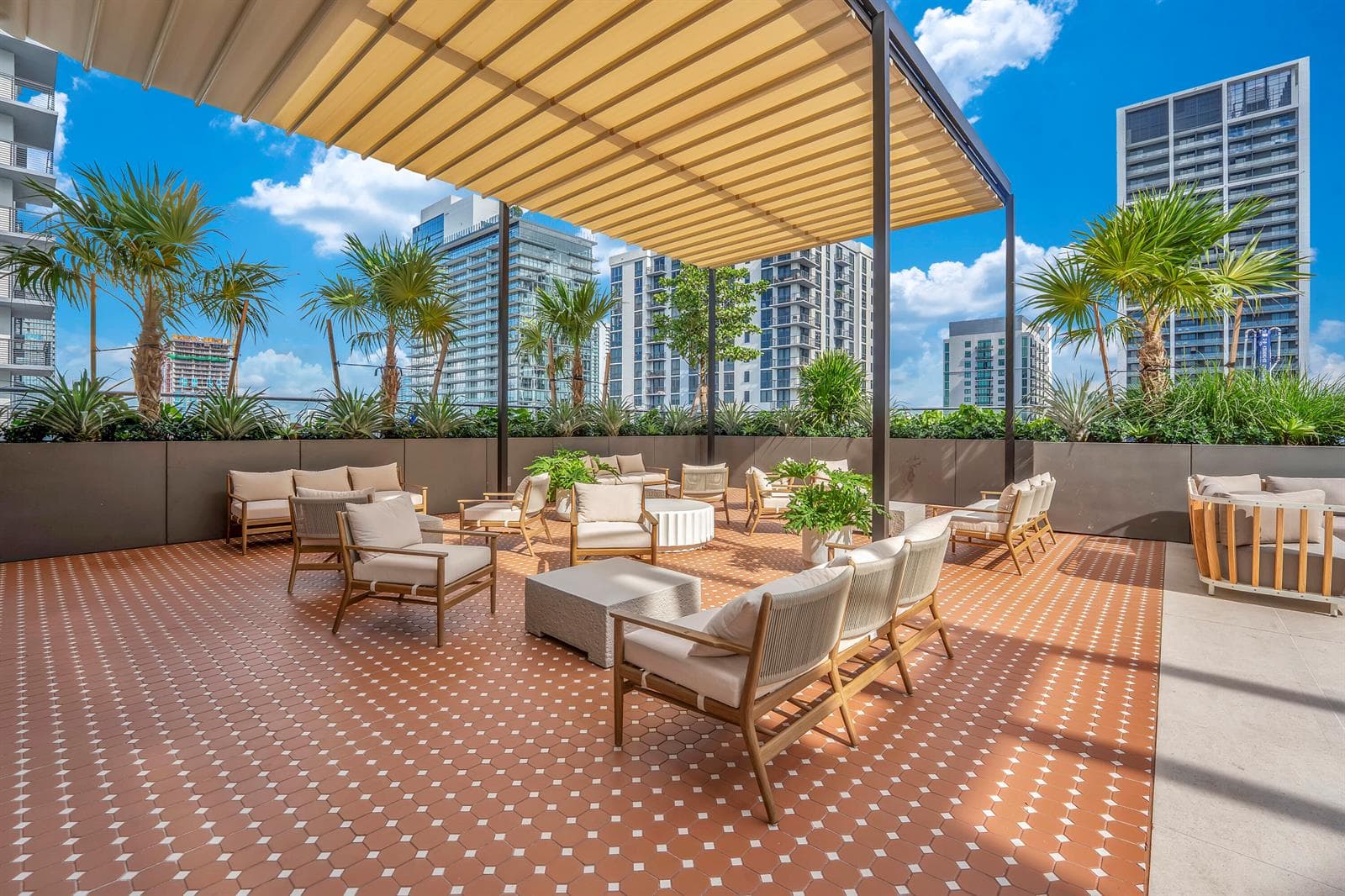 11 NE 6th Street # 2201, Miami FL 33132 — 22
