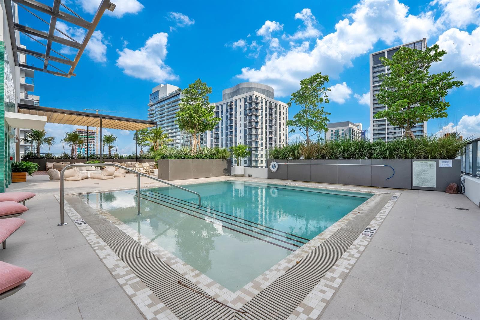 11 NE 6th Street # 2201, Miami FL 33132 — 19