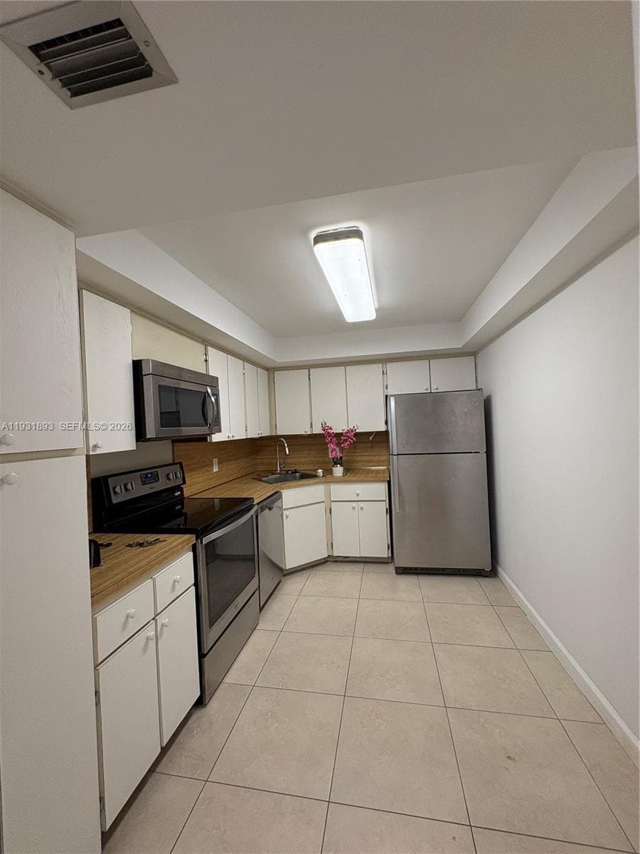 600 Biltmore Way # 217, Coral Gables FL 33134 — 10