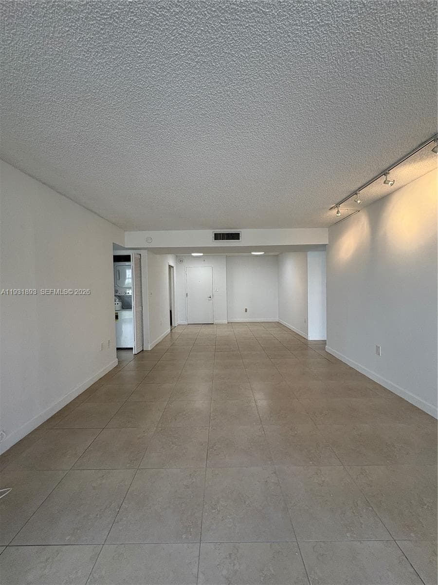 600 Biltmore Way # 217, Coral Gables FL 33134 — 8