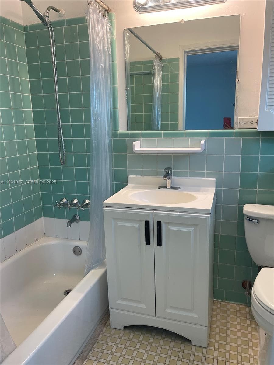 10178 Collins Ave # 202, Bal Harbour FL 33154 — 10