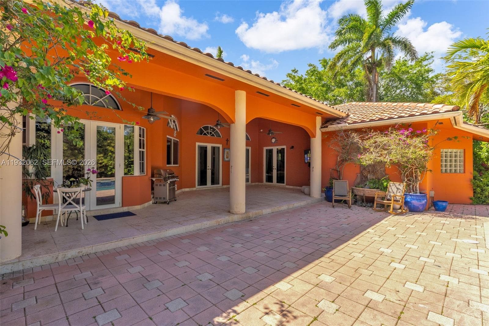 11825 S Mitchell Manor Cir, Pinecrest FL 33156 — 53