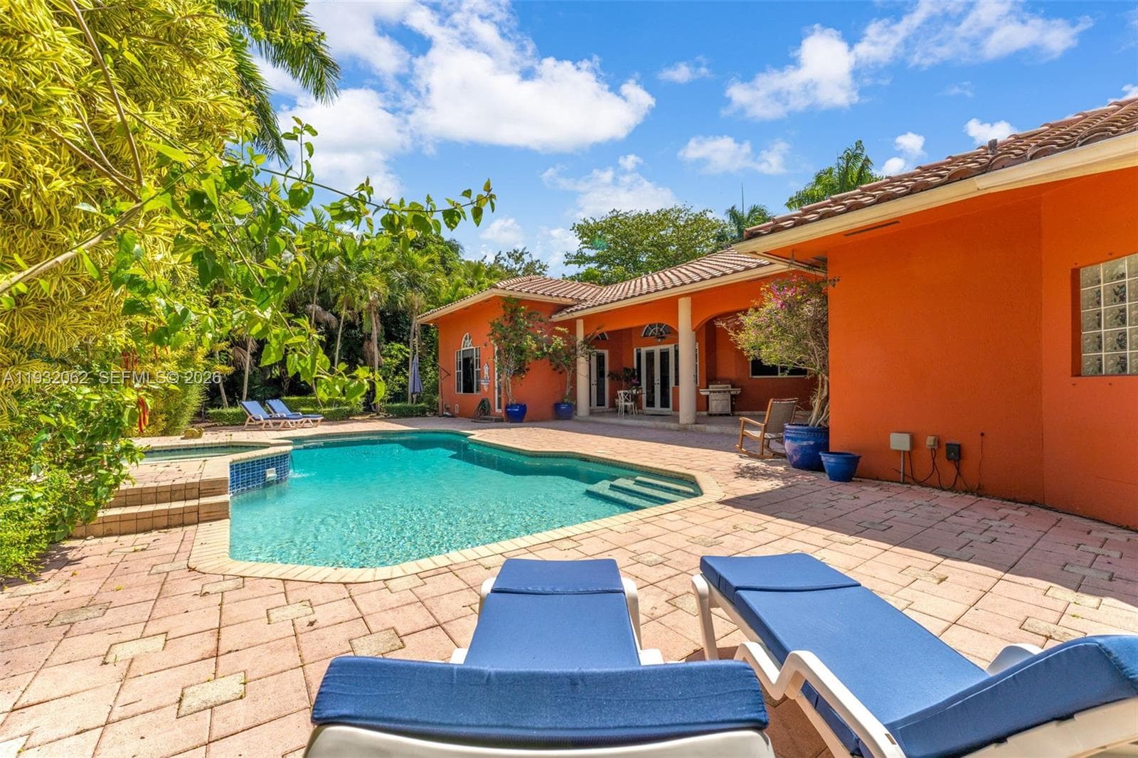 11825 S Mitchell Manor Cir, Pinecrest FL 33156 — 49