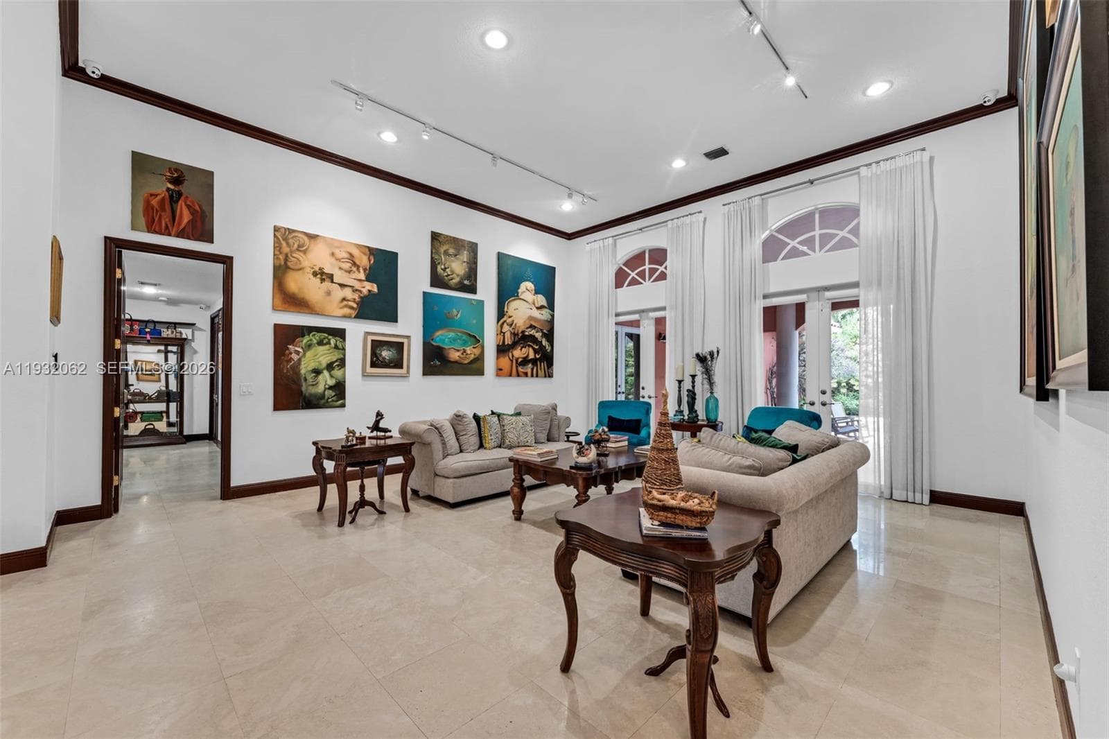 11825 S Mitchell Manor Cir, Pinecrest FL 33156 — 18