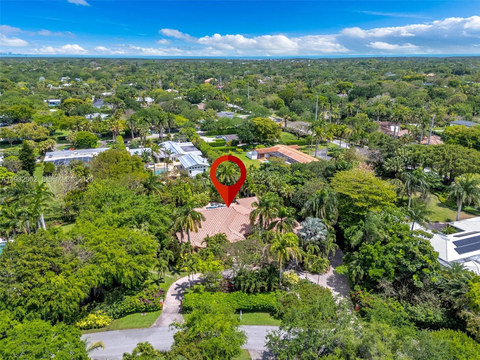 11825 S Mitchell Manor Cir, Pinecrest FL 33156 — 54