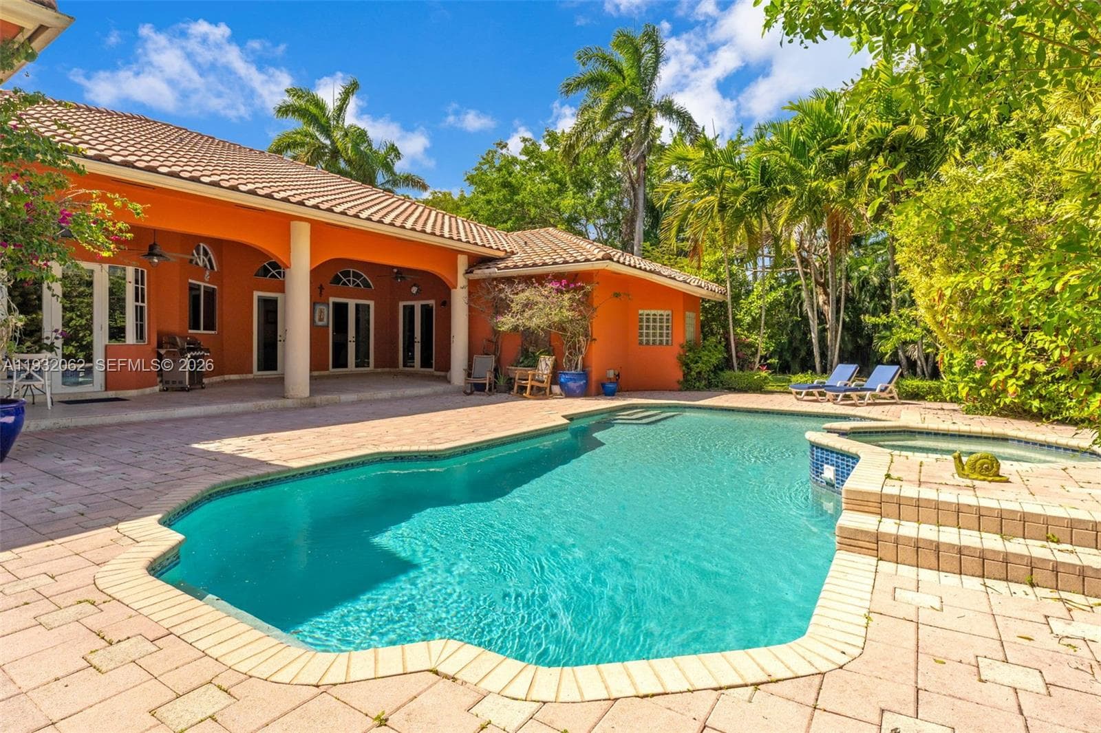 11825 S Mitchell Manor Cir, Pinecrest FL 33156 — 50