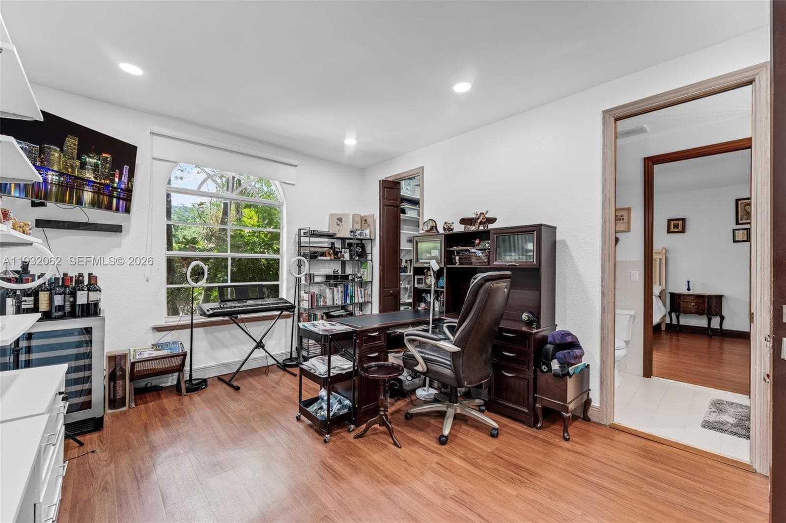 11825 S Mitchell Manor Cir, Pinecrest FL 33156 — 37