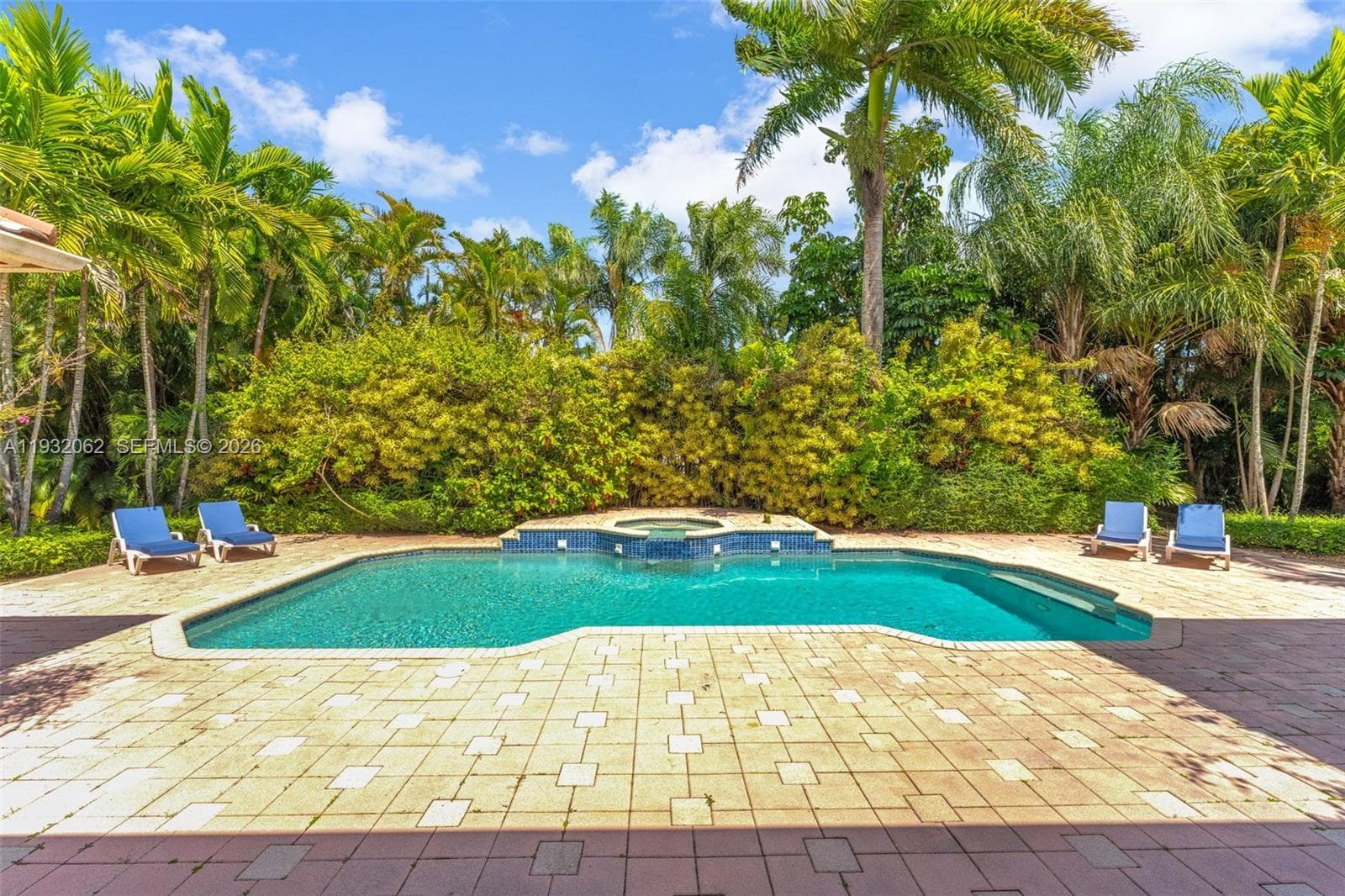 11825 S Mitchell Manor Cir, Pinecrest FL 33156 — 48