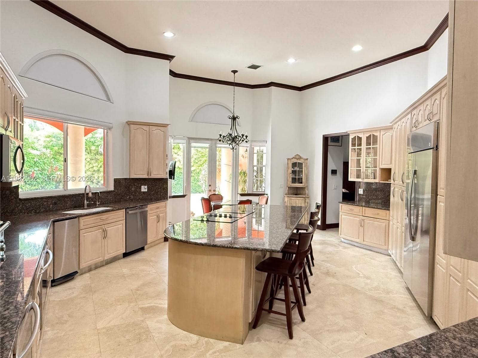 11825 S Mitchell Manor Cir, Pinecrest FL 33156 — 21
