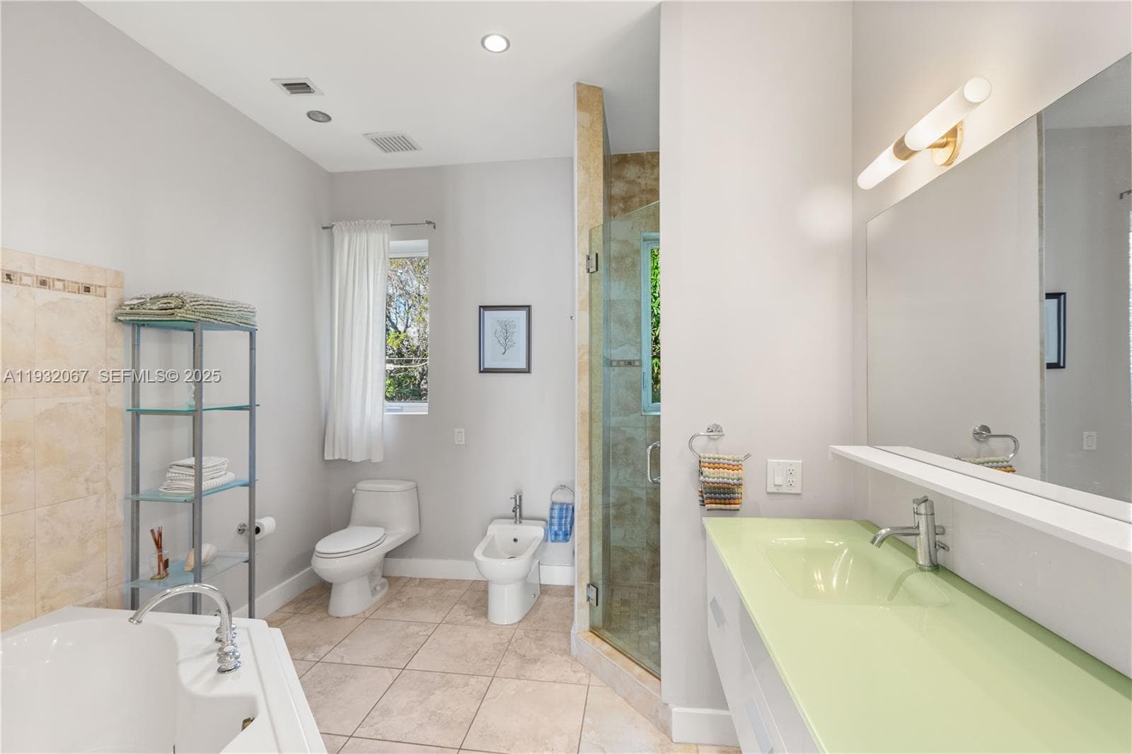 737 Alhambra Cir, Coral Gables FL 33134 — 34