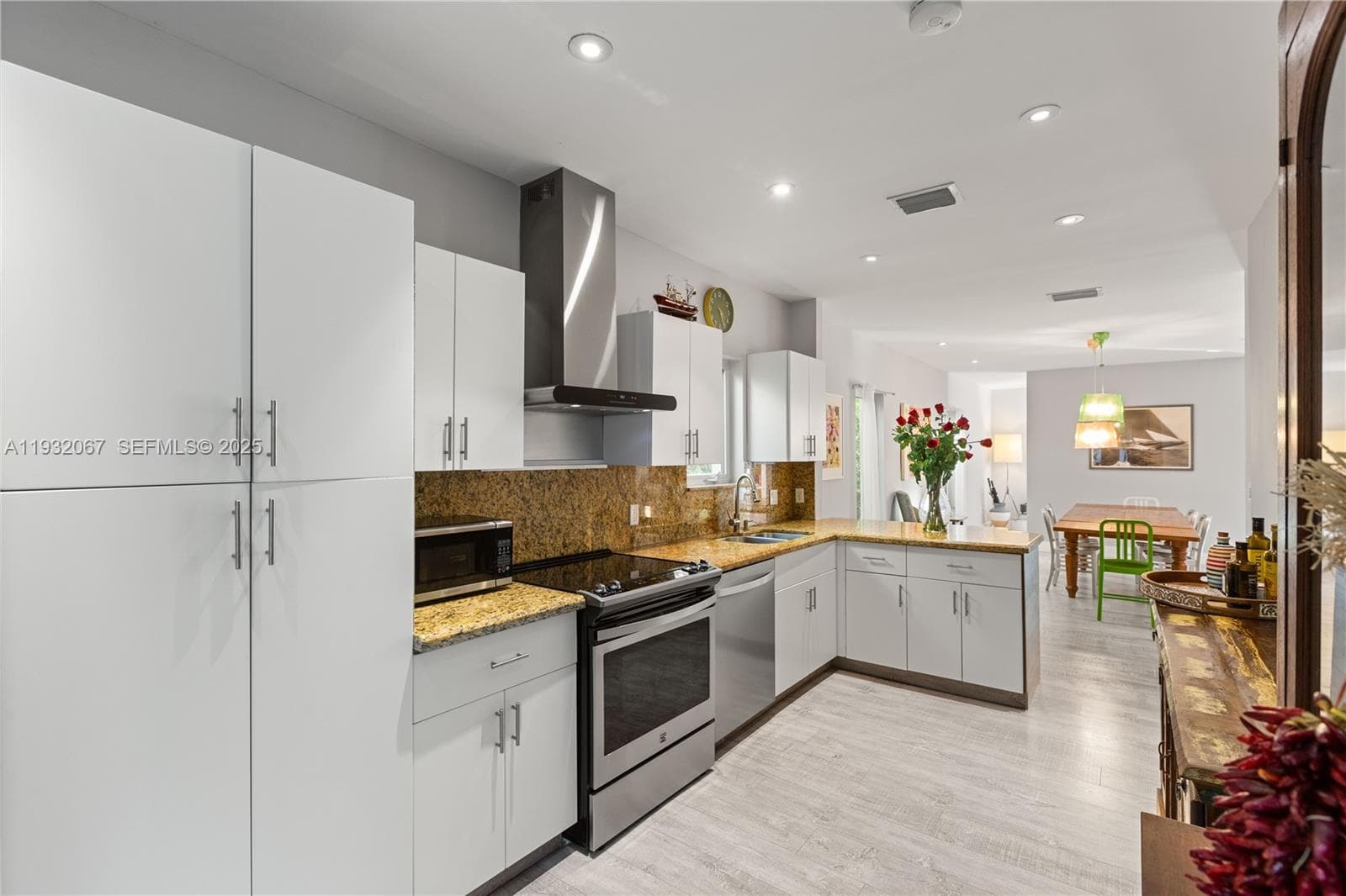 737 Alhambra Cir, Coral Gables FL 33134 — 14