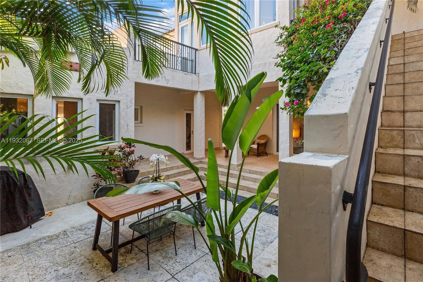 737 Alhambra Cir, Coral Gables FL 33134 — 41