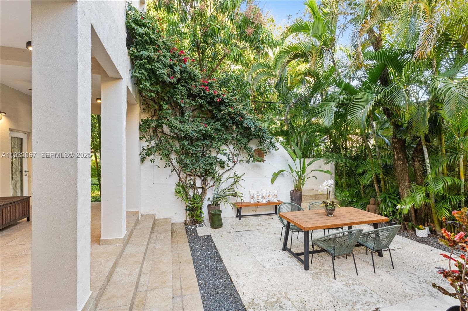 737 Alhambra Cir, Coral Gables FL 33134 — 44