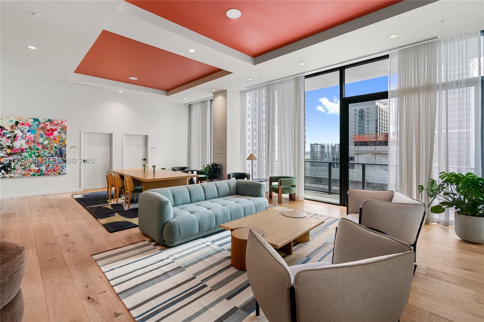 11 NE 6th St # 2005, Miami FL 33132 — 61