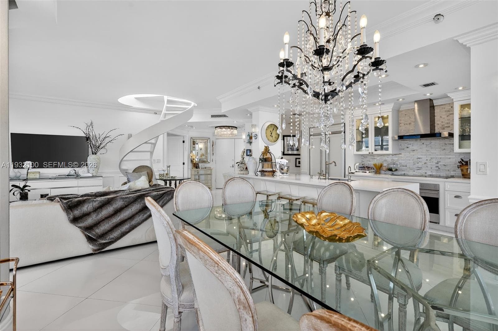 1000 Island Blvd, Aventura FL 33160 — 20