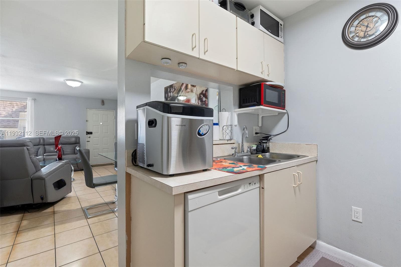 7111 SW 129th Ave # 6, Miami FL 33183 — 13