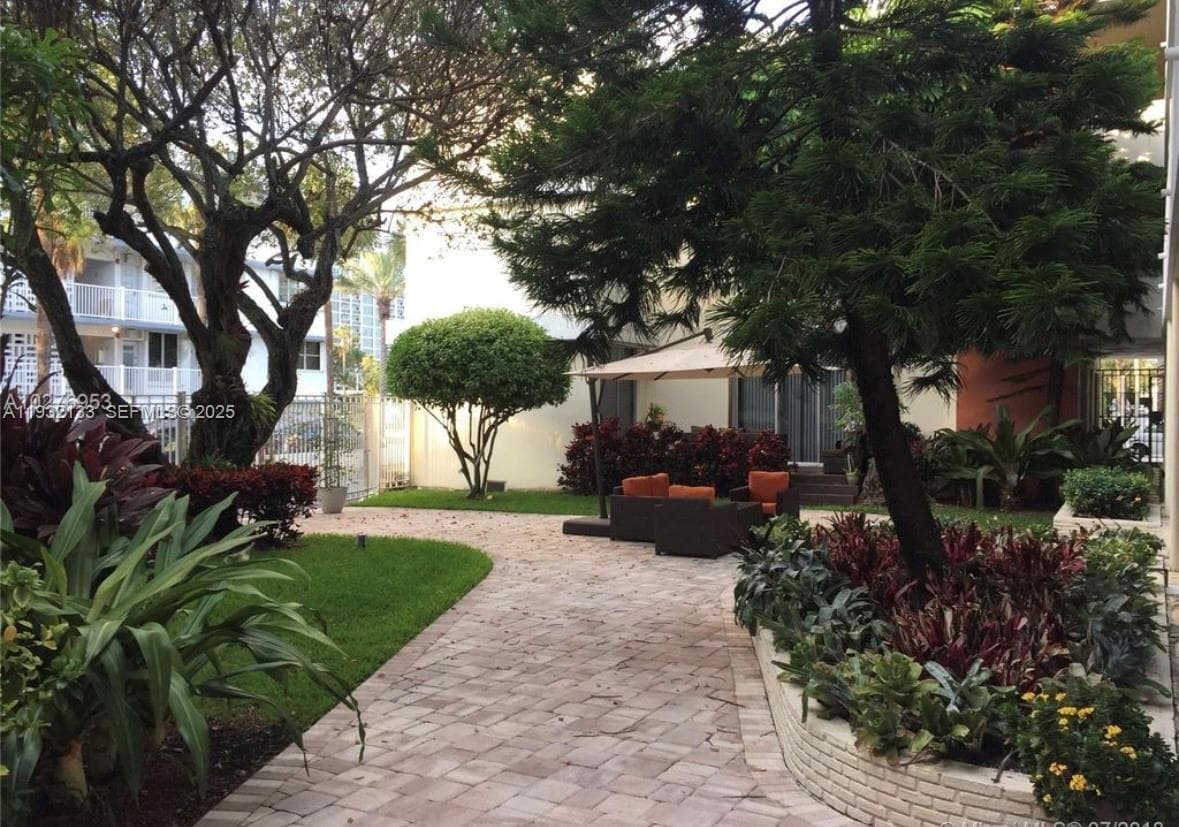 10210 Collins Ave # 306, Bal Harbour FL 33154 — 3
