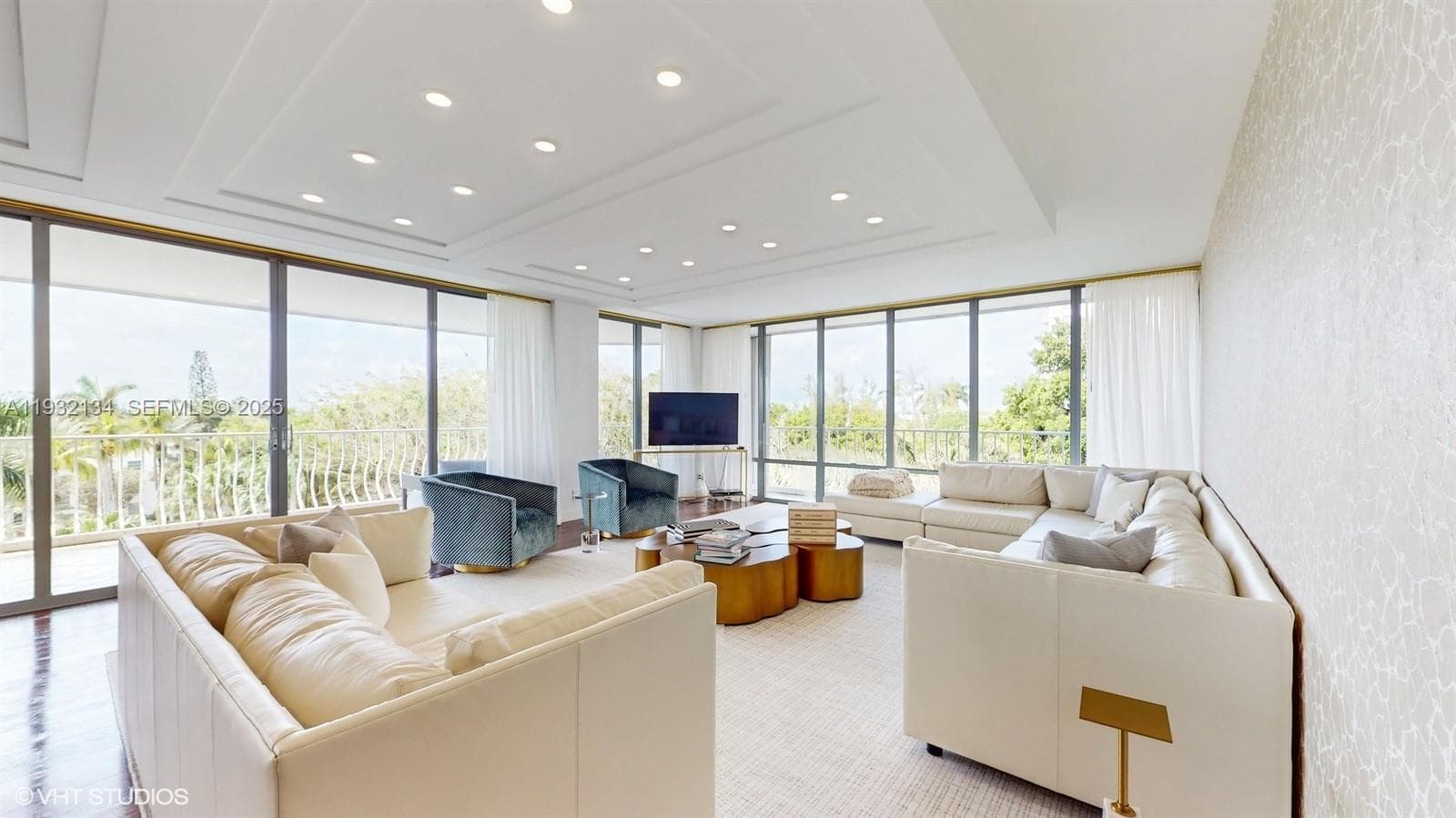 10155 Collins Ave # 410, Bal Harbour FL 33154 — 3