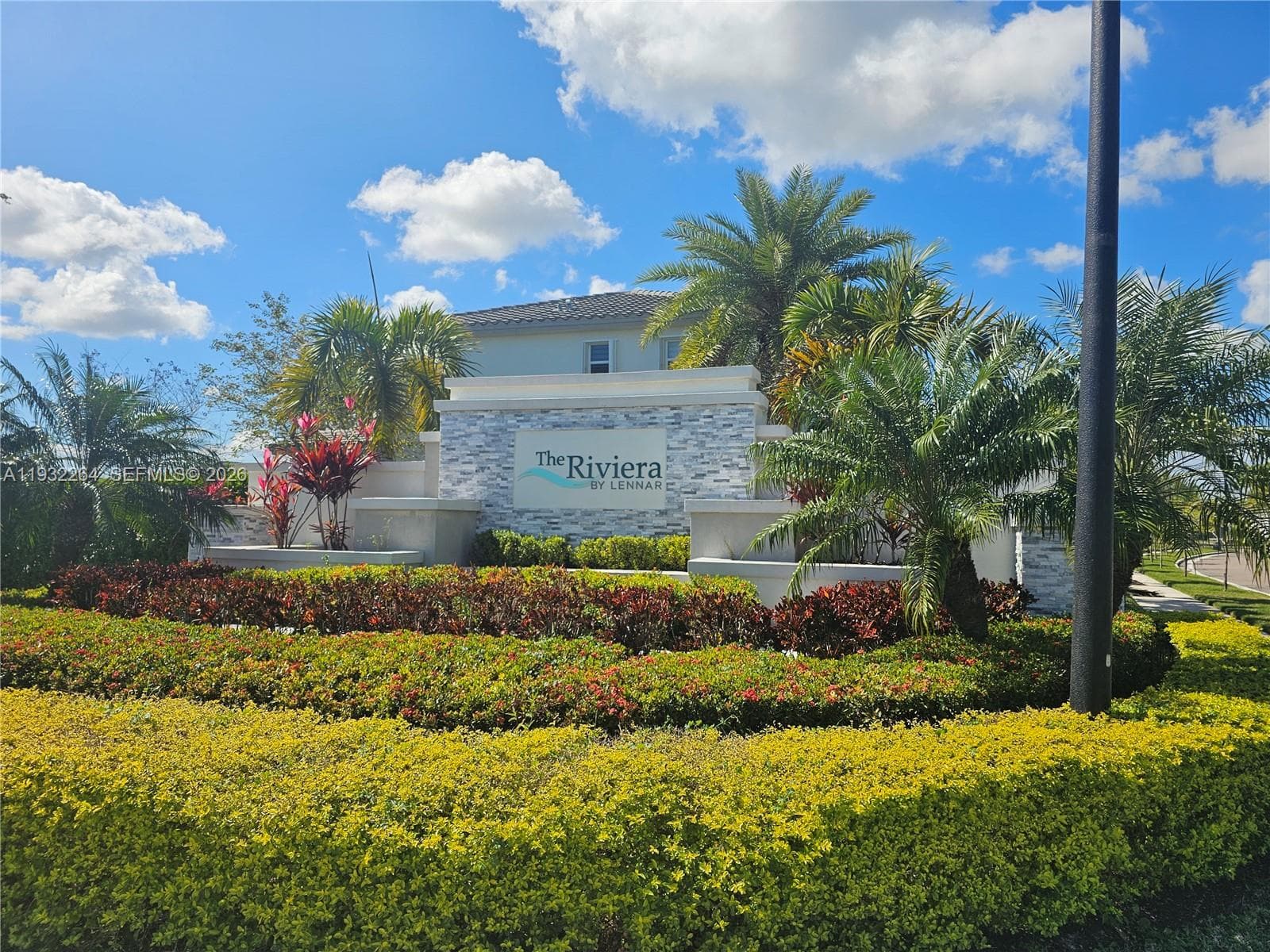 1114 SE 27th Ter, Homestead FL 33035 — 1