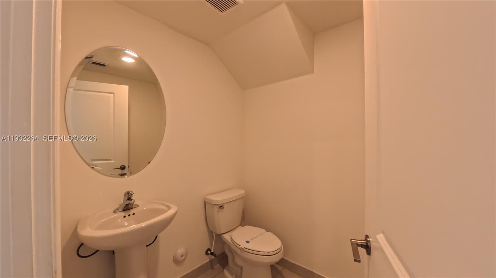 1114 SE 27th Ter, Homestead FL 33035 — 9