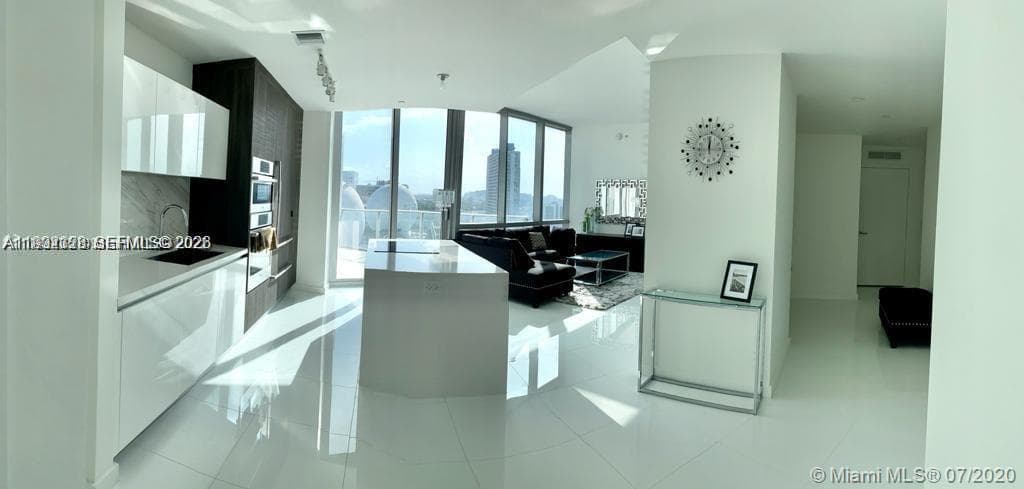 Paramount World Center, Miami, FL — 6