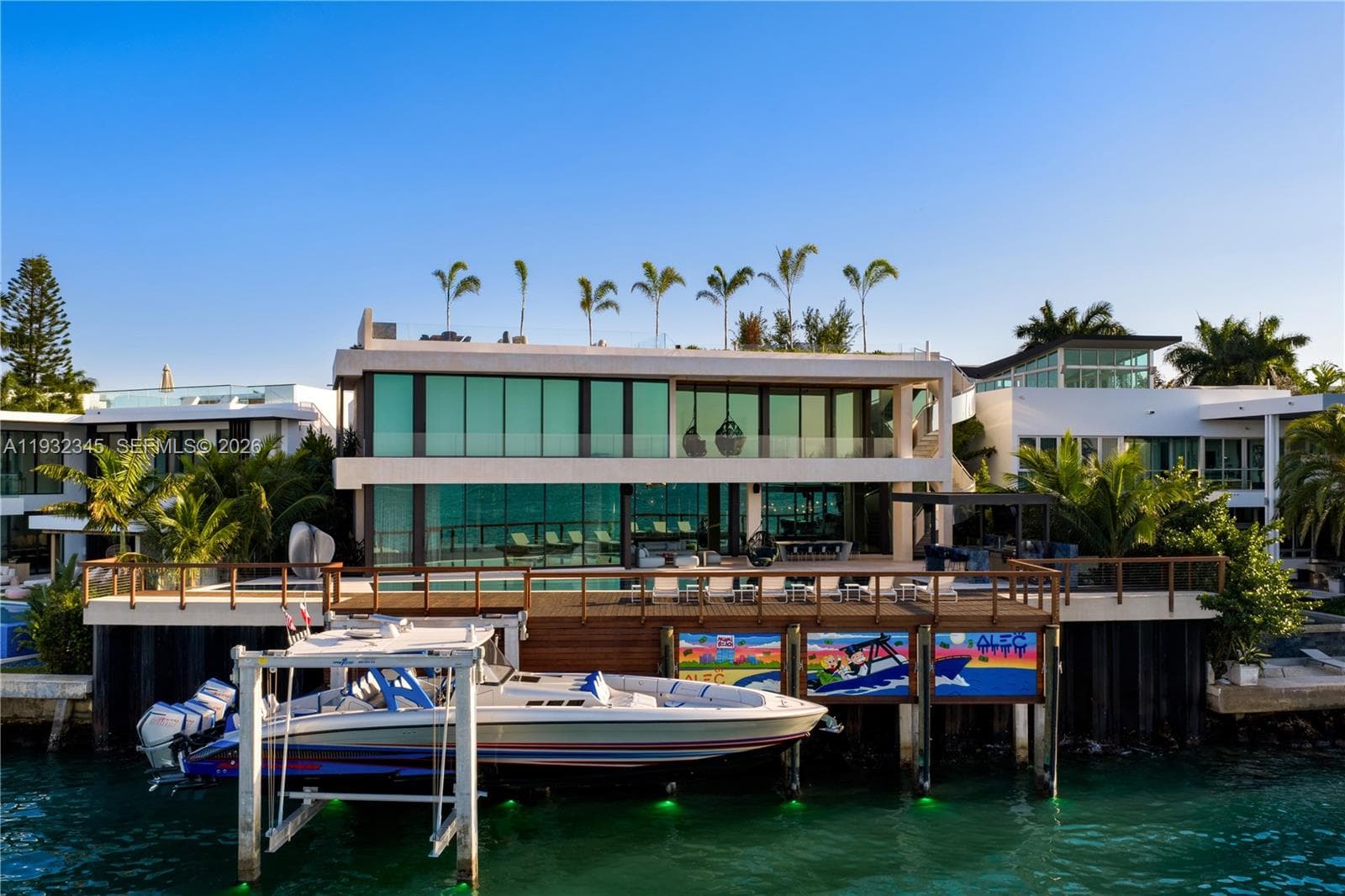 1413 N Venetian Way, Miami FL 33139 — 26