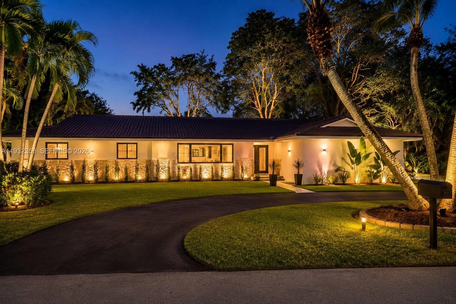7700 SW 168th Ter, Palmetto Bay FL 33157 — 2
