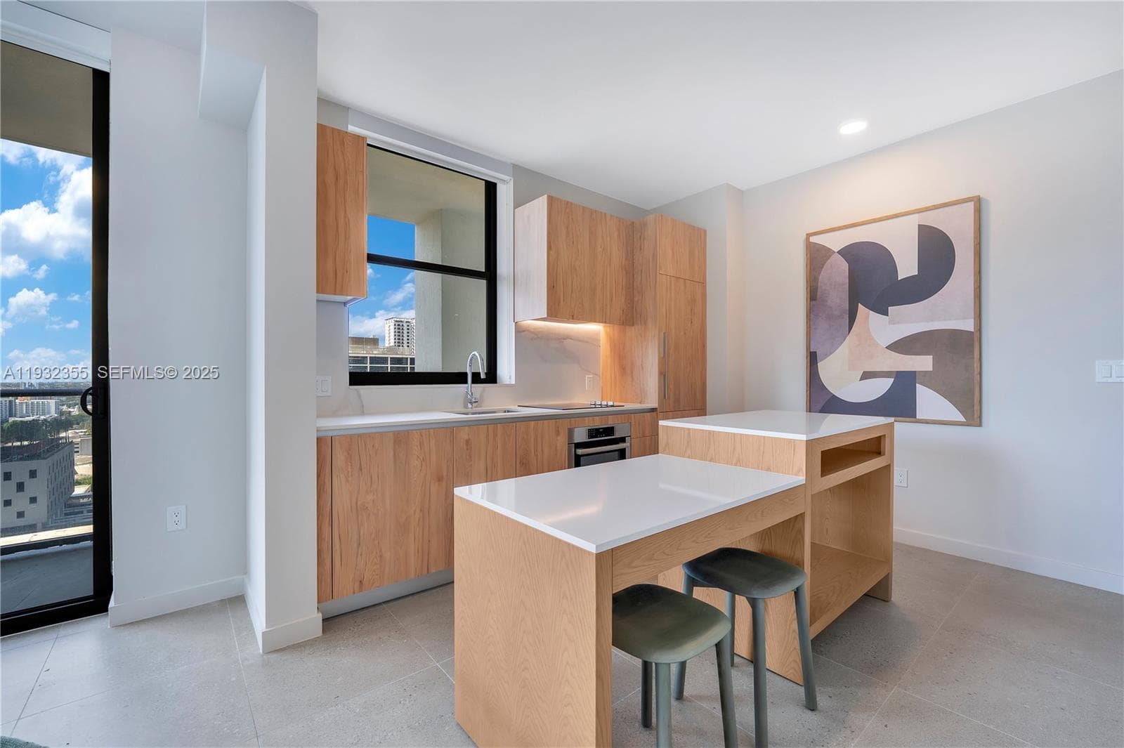 11 NE 6 Street # 2201, Miami FL 33132 — 27