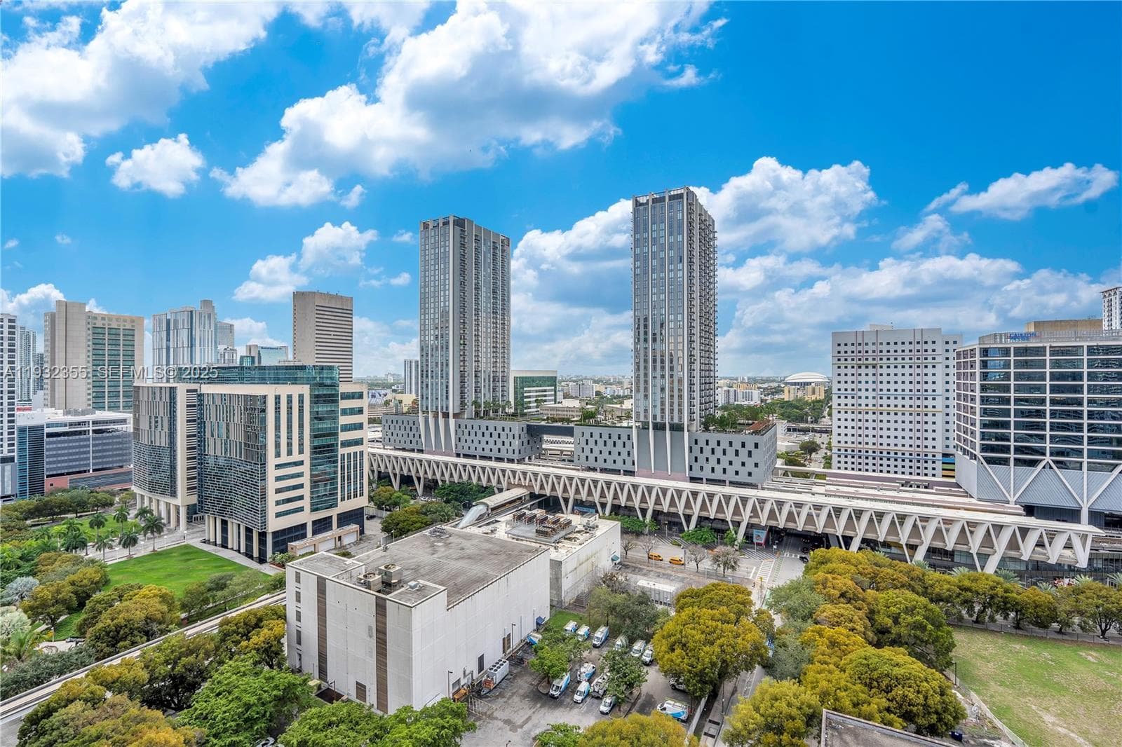 11 NE 6 Street # 2201, Miami FL 33132 — 42