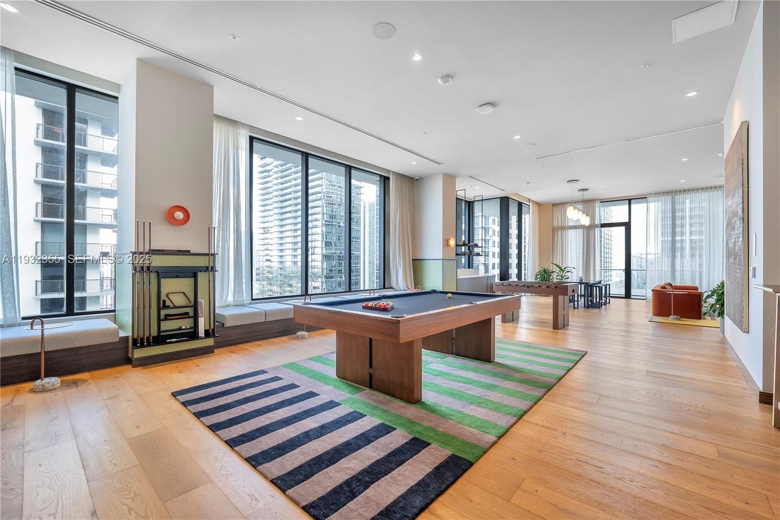 11 NE 6 Street # 2201, Miami FL 33132 — 16