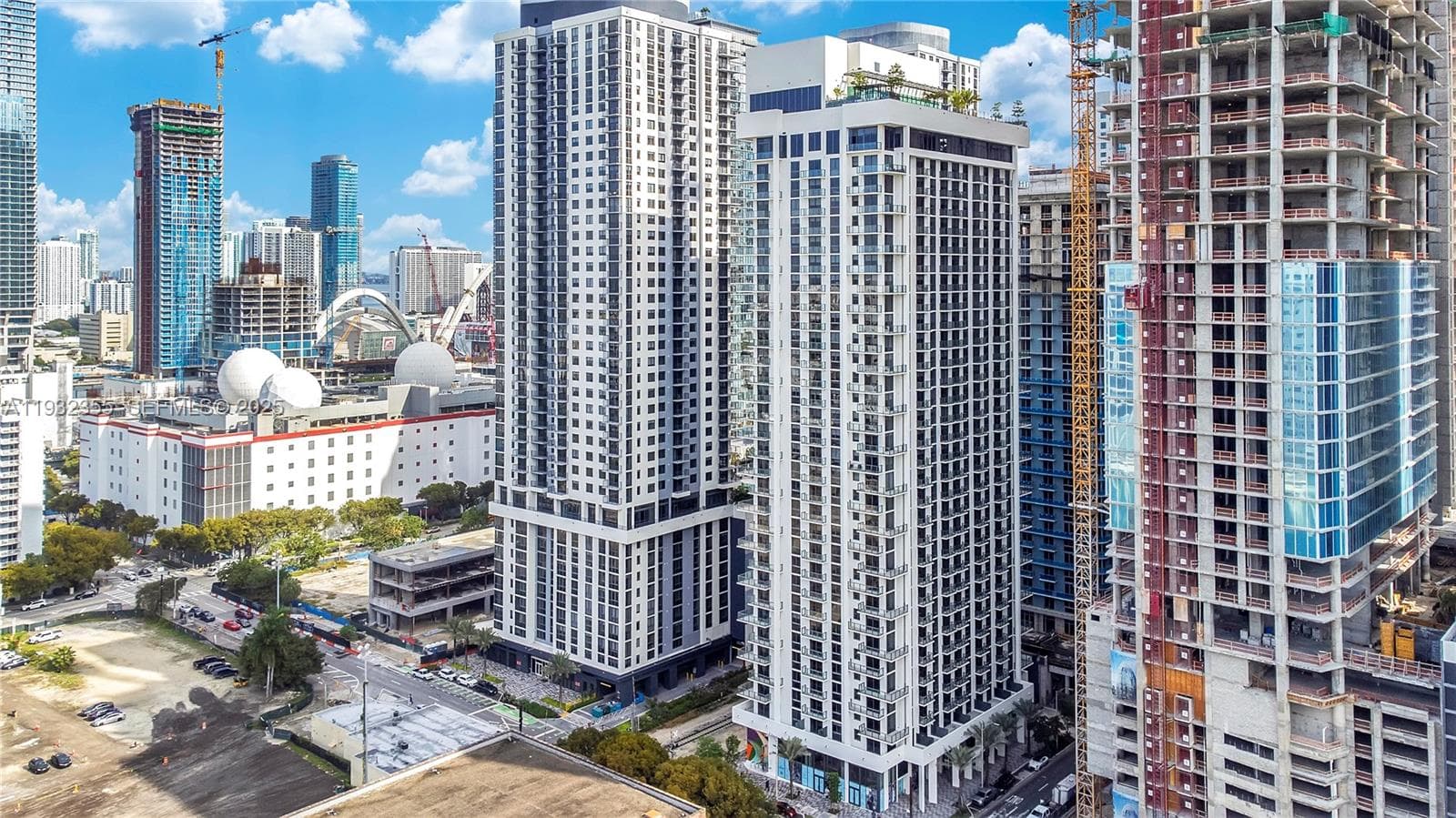 11 NE 6 Street # 2201, Miami FL 33132 — 3