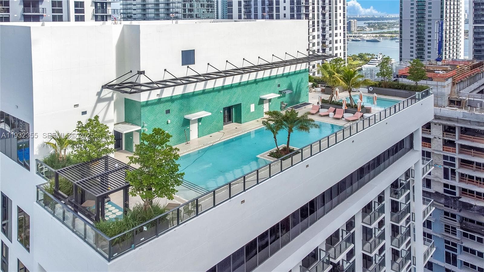 11 NE 6 Street # 2201, Miami FL 33132 — 1