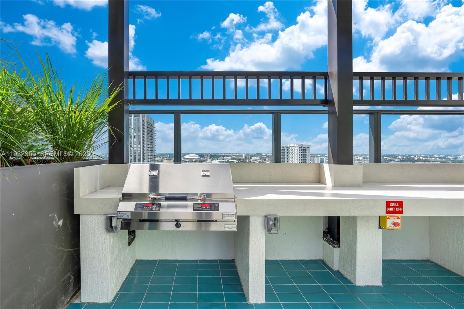 11 NE 6 Street # 2201, Miami FL 33132 — 41