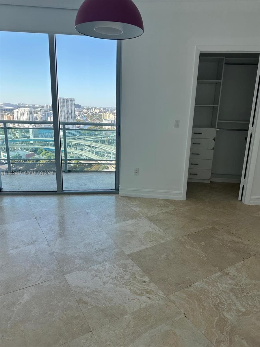 350 S Miami Ave # 2913, Miami FL 33130 — 13