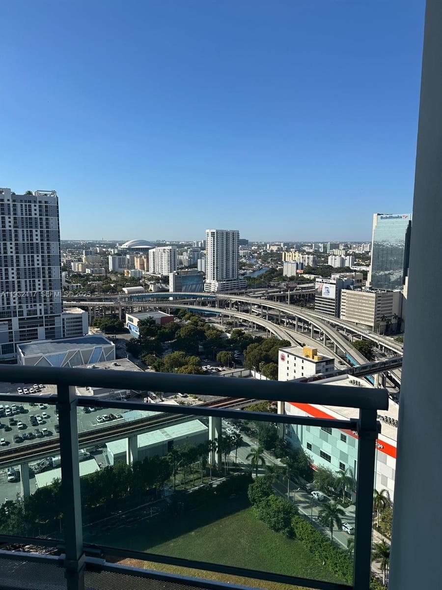 350 S Miami Ave # 2913, Miami FL 33130 — 1